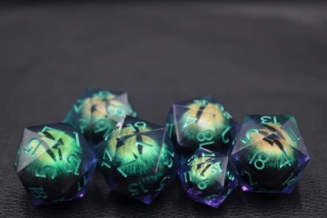 RPG DICE GODZILLA ВОЗВРАЩАЕТ LIQUID DICE D20 3,3 СМ