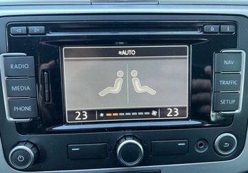 Volkswagen Passat B7 Variant 1.4 TSI BlueMotion 122KM 2011 Volkswagen Passat 1.4 TSI 122KM 6Bieg.Nowy Rozrz.Navi.Hak Grzanie Klimatr., zdjęcie 21