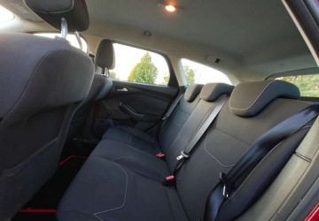 Ford Focus III Sedan Facelifting 1.0 EcoBoost 125KM 2015 Ford Focus Ford Focus Benzyna 125KM, zdjęcie 9