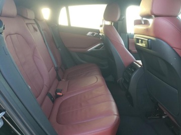 BMW X6 G06 2022 BMW X6 xDrive40I 2022 3.0l 3.0 Benzyna 335KM, zdjęcie 12
