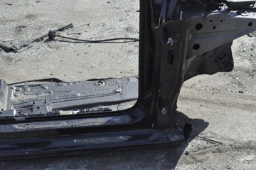 СИДЕНЬЕ LEON III ПРАВАЯ СТОЙКА ПОРОГА ДВЕРИ