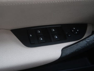 BMW X1 E84 Crossover xDrive18d 143KM 2010 BMW X1 xDrive18d, Salon Polska, 4X4, Automat, zdjęcie 15