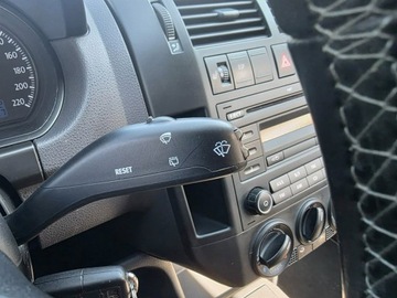 Volkswagen Polo IV Hatchback 1.4 i 80KM 2009 Volkswagen Polo 1.4 Benzyna 80 KM, Grzane Fotele,, zdjęcie 13