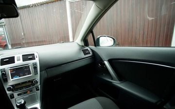 Toyota Avensis III Sedan Facelifting 1.8 Valvematic 147KM 2013 Toyota Avensis 1.8 benzyna 147KM sedan navi kamera cofania LIFT serwis ASO, zdjęcie 11