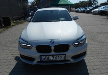 BMW Seria 1 F20-F21 2015 BMW Seria 1 BMW SERIA 1 II (F20F21) 1.4 benzyna 136 KM 1.5 Benzyna 136KM, zdjęcie 1