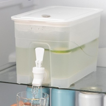 Диспенсер для напитков белого сока