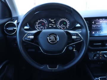 Skoda Fabia IV 1.0 TSI 110KM 2022 Skoda Fabia 1.0 TSI, Salon Polska, Automat, Klima, zdjęcie 20