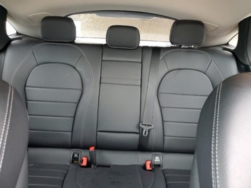 Mercedes GLC C253 2017 Mercedes-Benz GLC Coupe 300 4Matic 2017 2.0l 2.0 Benzyna 241KM, zdjęcie 10