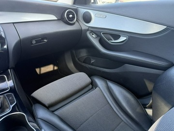 Mercedes Klasa C W205 Kombi 180 156KM 2014 Mercedes C 180 1.6 R4 16V Turbo 156KM 2014r, zdjęcie 16