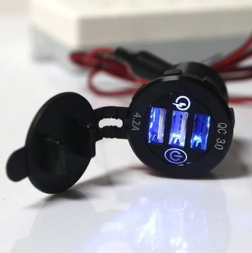 3.0 QC USB CAR CHARGER SOCKET 4.2A RED