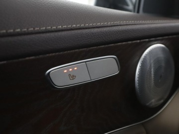 Mercedes GLC C253 SUV 2.1 220 d 170KM 2018 Mercedes GLC 220 4x4, Kamera, Skóra, Panorama,, zdjęcie 36