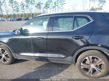 Volvo XC40 2021 Volvo XC 40 T5 Inscription 2021 2.0l 2.0 Benzyna 248KM, zdjęcie 2