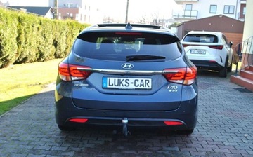Hyundai i40 Kombi Facelifting 2.0 GDI 165KM 2018 Hyundai i40 2,0 163KM Panorama Bi-xenon NAVI Climatronic Serwis Bezwypadko, zdjęcie 3
