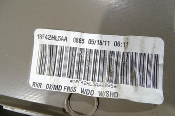 CHRYSLER TOWN COUNTRY 11- СТОРОНА ЗАДНЕЙ ПРАВОЙ ДВЕРИ