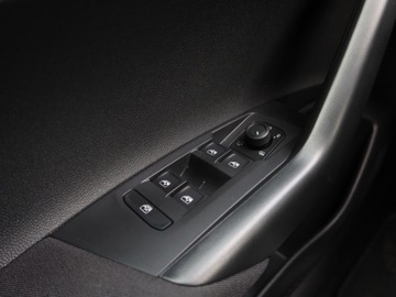 Volkswagen Taigo 1.0 TSI 110KM 2024 VW Taigo 1.0 TSI, Salon Polska, 1. Właściciel, zdjęcie 15