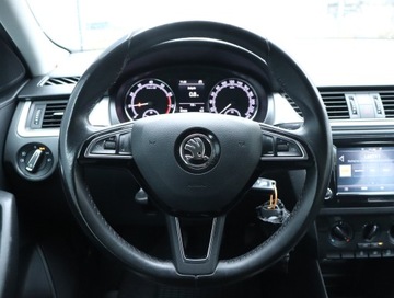 Skoda Rapid II Liftback Facelifting 1.0 TSI 95KM 2019 Skoda Rapid 1.0 TSI, Salon Polska, Klima, zdjęcie 18