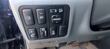 Toyota Land Cruiser IV 2006 Toyota Land Cruiser 3.0d4d napedy dvd w podsufitce zabezpieczon antykorozy, zdjęcie 11