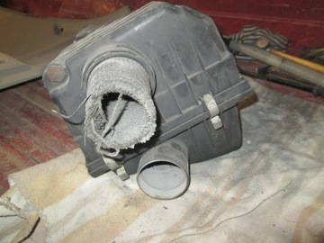 POUZDRO FILTRU VZDUCHU CITROEN XANTIA 2.0 HDI 9629899480