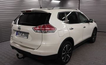 Nissan X-Trail III Terenowy 1.6 dCi 130KM 2016 Nissan X-Trail Panorama, K.Cofania, Tempomat, Swiatla LED, El.Fotele, El., zdjęcie 4