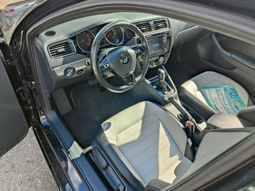 Volkswagen Jetta VI 2016 Volkswagen Jetta 1.8 TFSI 170 KM, Automat, Skóra,, zdjęcie 6