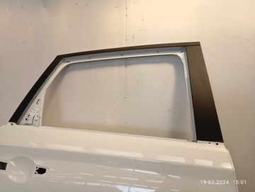 ДВЕРЬ ЗАДНЯЯ ПРАВАЯ HYUNDAI I30 III 17- HB/COMBI