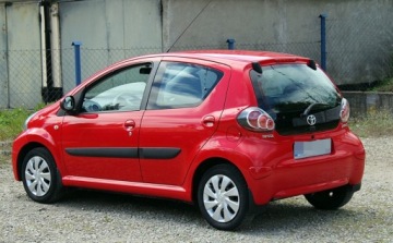 Toyota Aygo I Hatchback 5d Facelifting 1.0 VVT-i 68KM 2013 Toyota Aygo LED 5 Drzwi Zadbany KLIMA Benzyna 68KM, zdjęcie 6