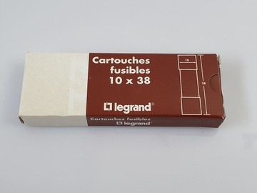 ПРЕДОХРАНИТЕЛЬНАЯ ВСТАВКА LEGRAND 500В 6А AM 10,3x38