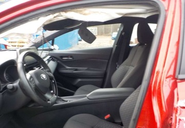 Toyota C-HR I Crossover Facelifting 2.0 Hybrid Dynamic Force 184KM 2023 Toyota C-HR Okazja 2.0 Hybryda 184KM, zdjęcie 21