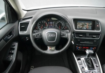 Audi Q5 I SUV 2.0 TFSI 211KM 2009 Audi Q5 2.0 TFSI 211HP Automat QUATTRO Panorama II.wlasciciel 2.0 Benzyna, zdjęcie 8