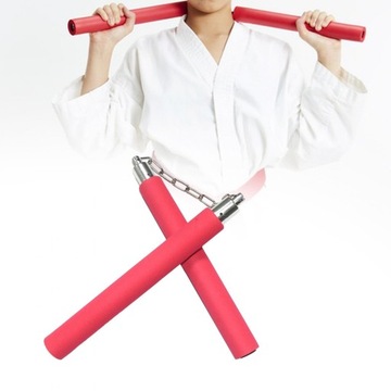Nunczaki treningowe z pianki Wygodny uchwyt ze sznurkiem Nunchakus w kolorze chińskiej czerwieni