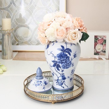 Синий и белый универсальный китайский фарфор.