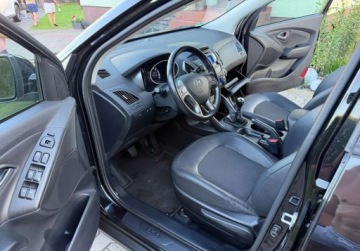 Hyundai ix35 SUV Facelifting 1.6 GDI 135KM 2014 Hyundai ix35 1,6 135KM Niski Przebieg SERWIS LED Climatronic Dla wymagajac, zdjęcie 5
