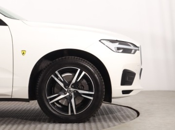 Volvo XC60 II Crossover T4 190KM 2019 Volvo XC60 T4, Salon Polska, Serwis ASO, Automat, zdjęcie 14