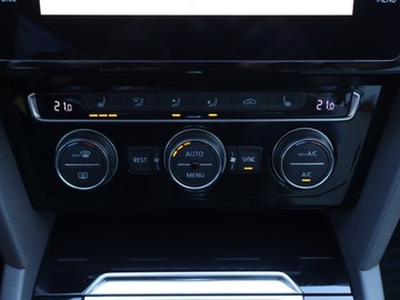 Volkswagen Arteon Fastback 2.0 TDI 190KM 2017 VW Arteon 2.0 TDI, Salon Polska, 187 KM, Automat, zdjęcie 12