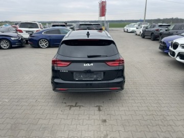 Kia Ceed III Kombi Facelifting 1.5 T-GDI 140KM 2025 Kia Cee'd Automat mHEV Podgrzewanie Kamera, zdjęcie 2