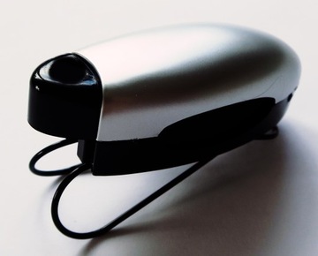 Держатель для очков в машину