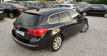 Opel Astra J Sports Tourer Facelifting 1.7 CDTI ECOTEC 130KM 2013 Opel Astra J 1.7 D 131kM Klima Temp LED Czujniki Grzana Kierownica Navi GW, zdjęcie 11