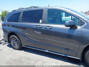 Toyota Sienna III 2025 Toyota Sienna XLE 2025 2.5l 2.5 Hybryda 245KM, zdjęcie 6