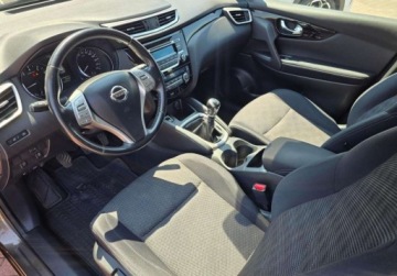 Nissan Qashqai II Crossover 1.2 DIG-T 115KM 2017 Nissan Qashqai 1,2 DIG-T 115KM - Acenta, salon PL, gwarancja 1.2 Benzyna, zdjęcie 10