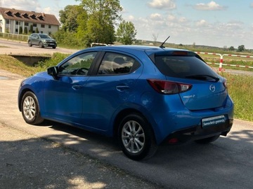 Mazda 2 III Hatchback 5d 1.5 SKY-G 90KM 2015 Mazda 2 Raty 1.5 benz Serwis Aso Klimatronic Tablet Navi Pdc Gwarancja 1.5, zdjęcie 16