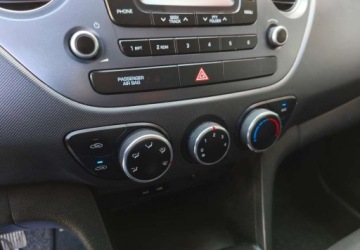 Hyundai i10 II Hatchback 1.0 MPI 66KM 2016 Hyundai i10 Hyundai i10 1.0 Black Line Benzyna 66KM, zdjęcie 14