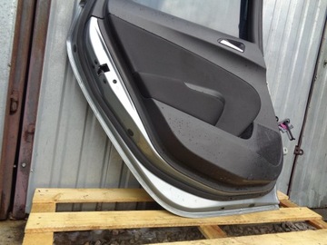 DVEŘE LEVÉ ZADNÍ OPEL ASTRA IV J HB 5D 2009- LAKIER: Z179