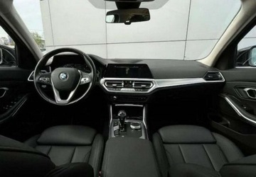 BMW Seria 3 F30-F31-F34 Gran Turismo Facelifting 2.0 318d 150KM 2020 BMW Seria 3 Sport Line Automat Navi Panorama Skora Full Led FV23, zdjęcie 17