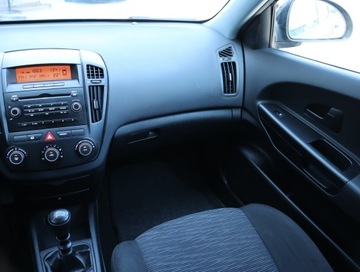 Kia Ceed I SW 1.4 109KM 2009 Kia Ceed 1.4 CVVT, Klima, zdjęcie 7