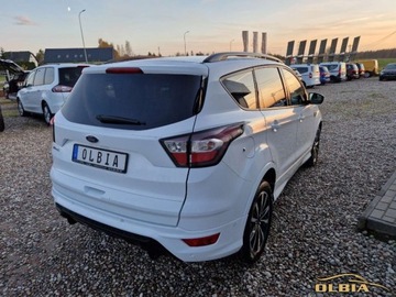 Ford Kuga II SUV Facelifting 2.0 TDCi 150KM 2017 Ford Kuga St-line Radar ACC Park Assist Pierwszy Wlasciciel 2.0 Diesel, zdjęcie 4