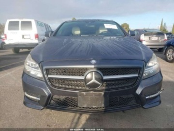 Mercedes CLS W218 2012 Mercedes-Benz CLS 550 2012 4.6l 4.6 Benzyna 402KM, zdjęcie 7