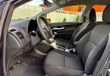 Toyota Auris I Hatchback 5d Facelifting 1.33 Dual VVT-i 101KM 2011 Toyota Auris Toyota Auris 1.33 VVT-i Terra 1.3 Benzyna 100KM, zdjęcie 7