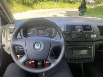 Skoda Fabia II Hatchback 1.4 i 16V 85KM 2009 Škoda Fabia Skoda Fabia Opłacony 1.4 Benzyna, zdjęcie 12