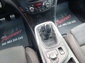 Opel Insignia I Sports Tourer 2.0 CDTI ECOTEC 160KM 2011 Opel Insignia Irmscher Xenon Sports Tourer Grzane fotele 2.0 Diesel 160KM, zdjęcie 18