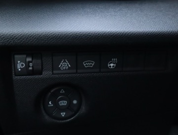 Citroen C4 III SUV 1.2 PureTech 156KM 2022 Citroen C4 1.2 PureTech, Salon Polska, Serwis ASO, zdjęcie 20